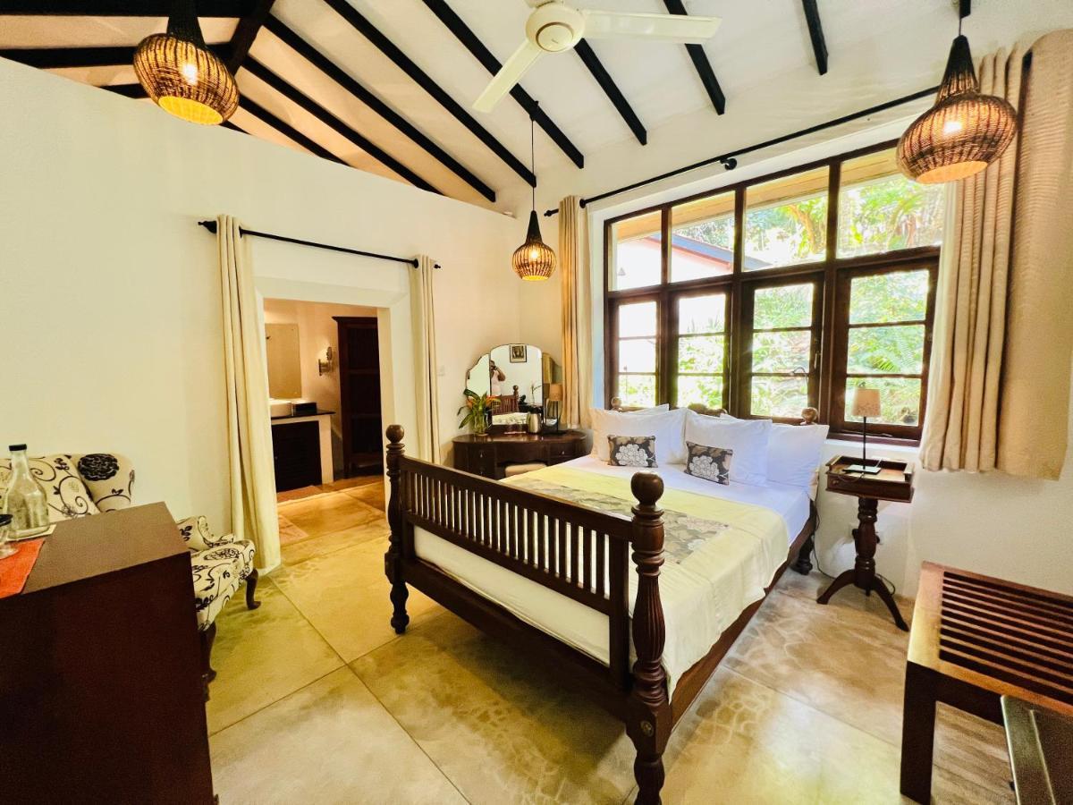 Rosyth Estate House Hotel เคแกล ภายนอก รูปภาพ