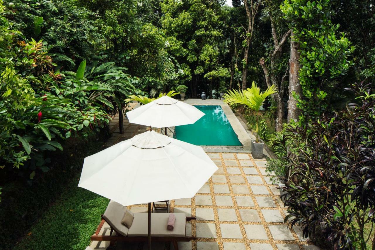 Rosyth Estate House Hotel เคแกล ภายนอก รูปภาพ